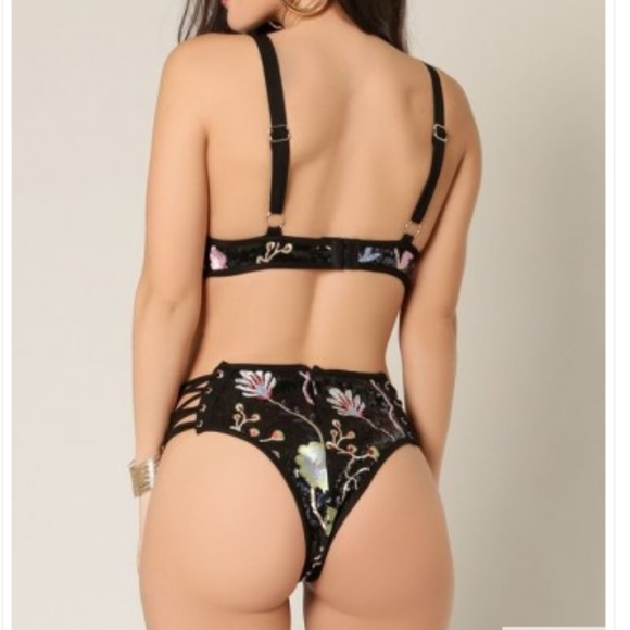 EMBROIDERED SEQUIN SWIMSUIT - Picture 4 of 4